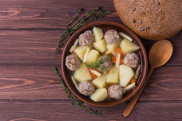 Soup with meatballs