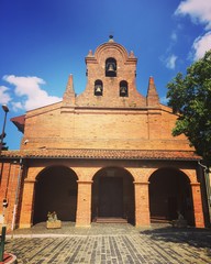 Petite &eacute;glise &agrave; Toulouse 