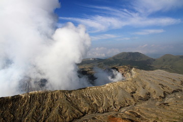 Fototapeta na wymiar Aso mountain's Caldera