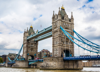 London Tower Bridge - 189510057