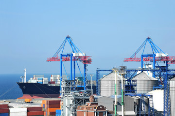 Port cargo crane, ship and container