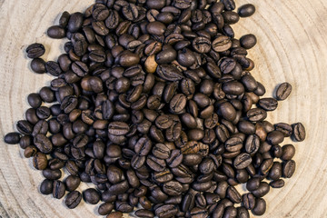 Roasted coffee bean