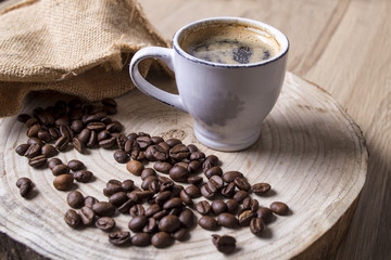 A white cup of cafee