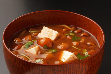 なめこの味噌汁