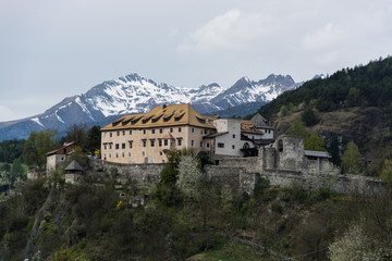 Fototapeta na wymiar Schloss Sonnenburg, Südtirol, Italien