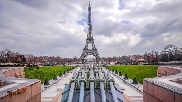 Time-lapse of Famous Eiffel Tower View from Trocadero, Paris, France