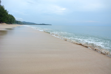 Fototapeta na wymiar beach and tropical sea