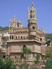 Fototapeta premium Castillo de Colomares en Benalmádena, Málaga, (Andalucia,España) en homenaje a Cristóbal Colón y el Descubrimiento de América.