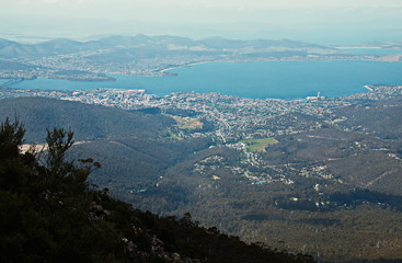 Fototapeta premium View of Hobart from Mount Wellington in Tasmania 