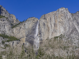 Fototapeta na wymiar upper Yosemite Fall