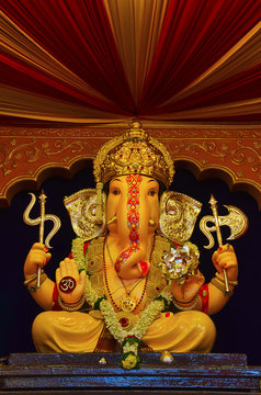 An idol of Lord Ganesha, Pune, Maharashtra, India