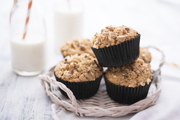 Brown sugar and walnuts cupcakes
