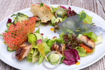 Vegetable salad with eel