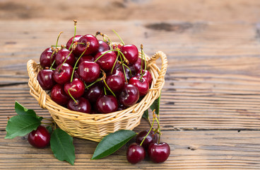 Fototapeta na wymiar Fresh cherries in the basket 
