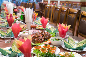 banquet table