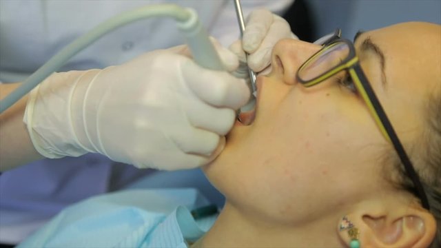 Patient on admission to the dentist