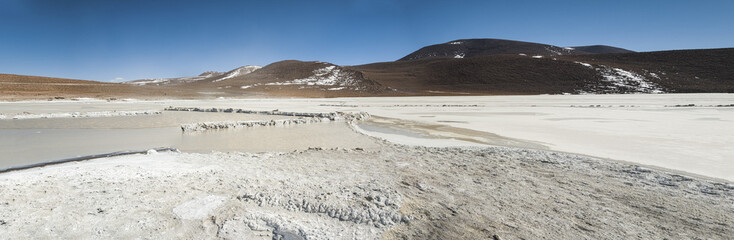 Salar de Chalviri, also known as Salar de Ohalviri, is a salt flat in the heart of Eduardo Avaroa Andean Fauna National Reserve, in the Potos&iacute; Department, in southwest Bolivia - South America