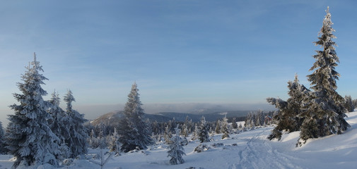 Obraz premium Masyw Śnieżnika zimą, Polska