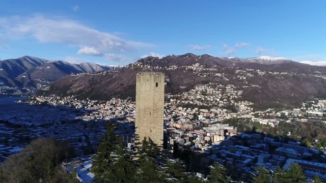 Baradello Castle and Como under the snow 66