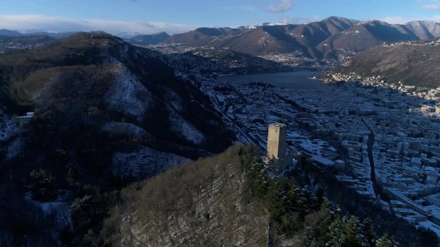 baradello Castle and Como under the snow 69