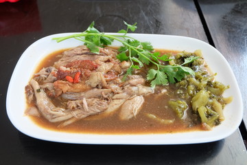 Stewed pork leg