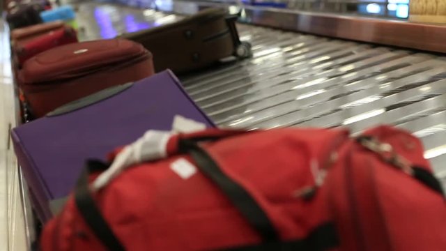 BANGKOK, THAILAND - NOVEMBER 02, 2017 : Baggage conveyor belt in the Suvarnabhumi Airport carrying the passenger luggage.