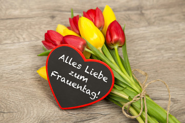 Tulpen zum Frauentag