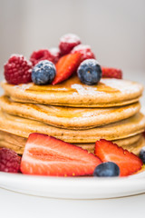 Pancakes with berries 