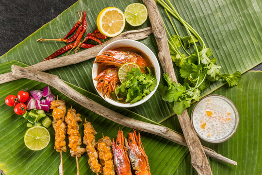典型的な東南アジア料理　typical Southeast Asian cuisine