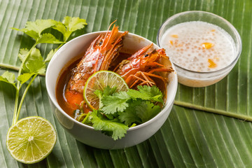 典型的な東南アジア料理　typical Southeast Asian cuisine
