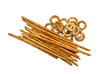 Соленая соломка и колечки с кунжутом и маком. 