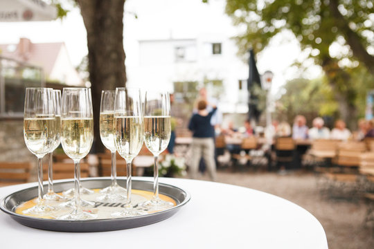 Champagner Gl&auml;ser