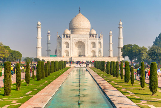 Taj Mahal with fountain in front, Agra, Uttar Pradesh