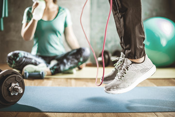 Fitness Sport (Seil Springen).