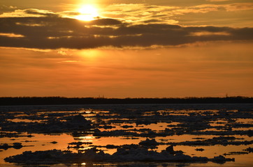 Начало ледохода  