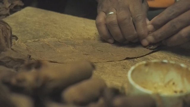 Making custom cigars in Havana Cuba