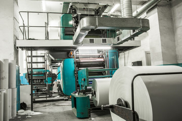 Big rolls with white paper ready to print.