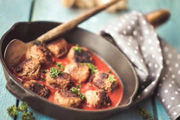 boulettes de viande et sauce tomate persillée 2