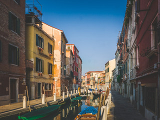 Fototapeta na wymiar Sunday afternoon in romantic streets of Venice