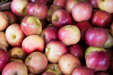 Fototapeta na wymiar Apples for sale at the fair