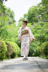 Fototapeta premium 着物・女性