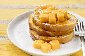 French Toast with Fresh Mango