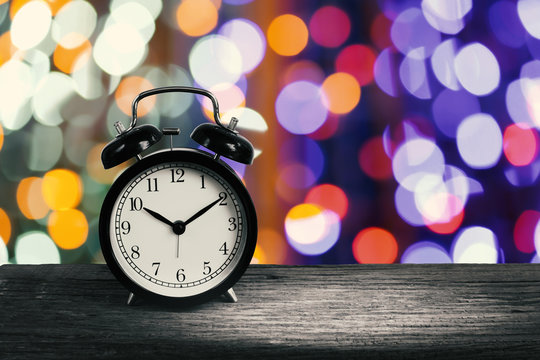 รูปภาพFlashback – เลือกดูภาพถ่ายสต็อก เวกเตอร์ และวิดีโอ4,300 | Adobe Stock