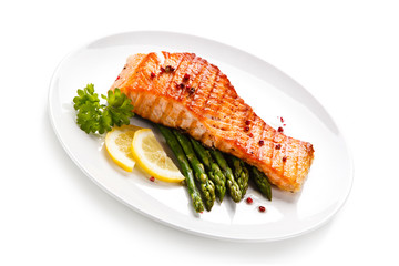 Grilled salmon and asparagus 