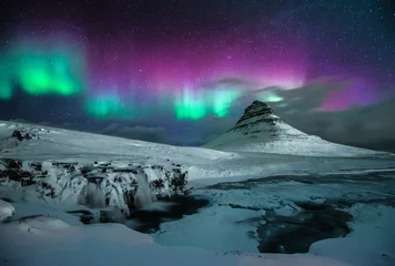 Fotobehang Northern Lights  © Anne Hohler