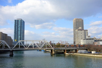 Fototapeta na wymiar 大阪　桜ノ宮鉄橋