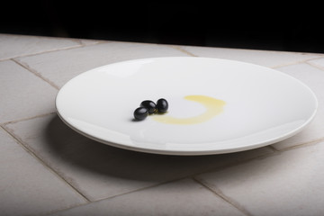 plato aceitunas