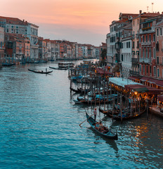 Fototapeta na wymiar Rialto Bridge, Venice, Veneto, Italy. Sunset