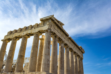 Obraz premium Parthenon temple in Acropolis of Athens, Greece
