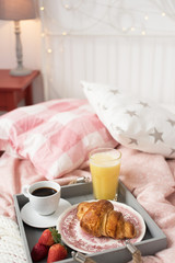 Fototapeta na wymiar Morning. Breakfast in the bed